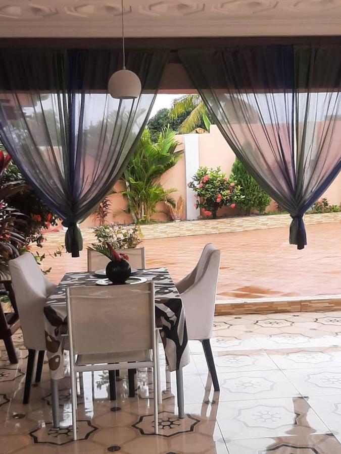 Nana Adu Guest House Koforidua Esterno foto