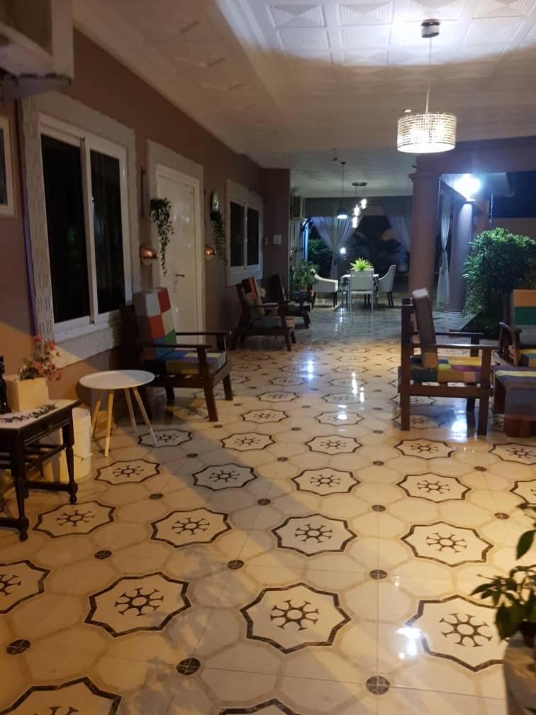 Nana Adu Guest House Koforidua Esterno foto